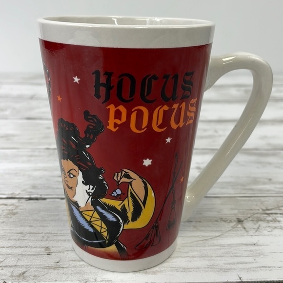 DISNEY HOCUS POCUS MUG - Picture 1 of 7